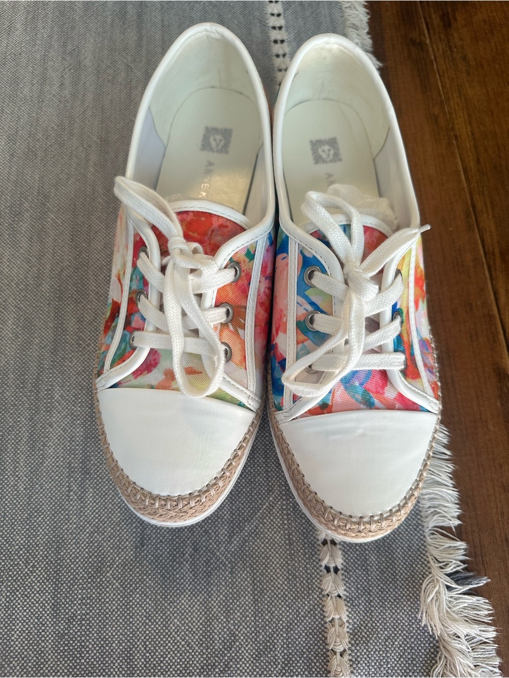 Women’s Floral Canvas Lace-Up Sneakers - White